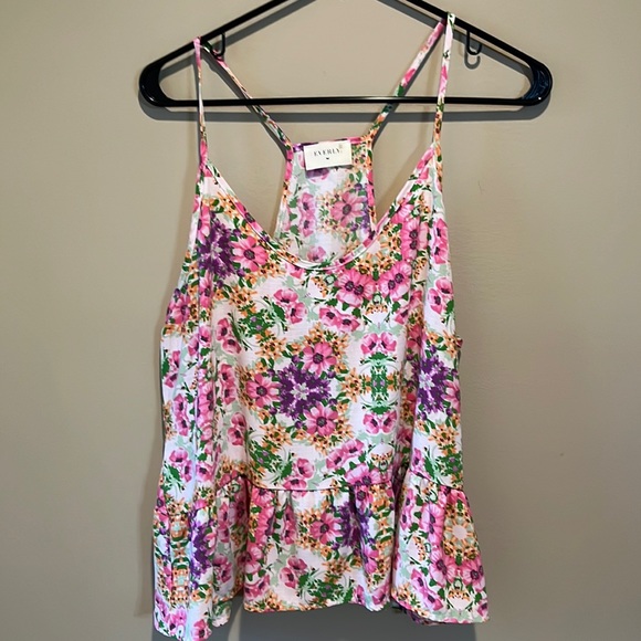 Everly Tops - Everly Crop Top🌹
